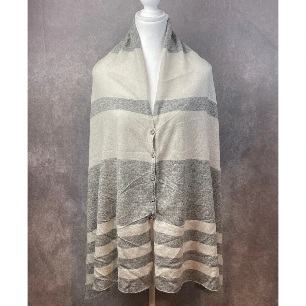 27 Miles Scarf Shawl Women One‎ Size Wrap Poncho Button Gray Cream 100% Cashmere